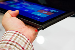 #024Υͥ/LenovoWindows 8֥åȡThinkPad Tablet 2פ⡣Atom Z2760ܤǷ̡¸