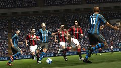 #009Υͥ/[E3 2011]ȥ˥󥰥֥ɥ꡼ǿPro Evolution Soccer 2012פΥȥ쥤顼