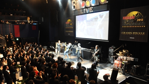 #033Υͥ/KONAMIΥɥȥԥϻڤ˽롣KONAMI Arcade Championship 2012 ɥեʡ޽˲ץݡ
