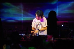  No.017Υͥ / crossbeats REV. SHARING DJ PARTY -2017 SPRING-ץեȥݡȡ8̾Υƥȿؤ4ְʾˤ錄Ǯ饤֤򷫤깭