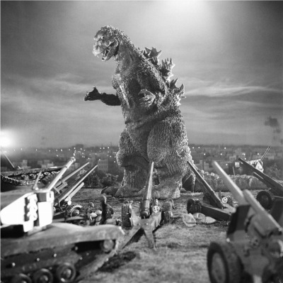 #012Υͥ/Kaiju on the Earth LEGENDS1ơ֥פ423ȯ䡣ߥ饤ȡɤΥꥨư